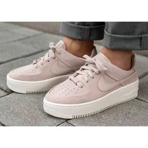 NIKE Women's Air Force  Sage Low Sneakers Particle Beige Size 8 Athletic Lace Up